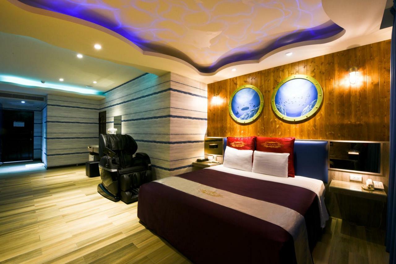 Carnival Motel Taipei Eksteriør bilde