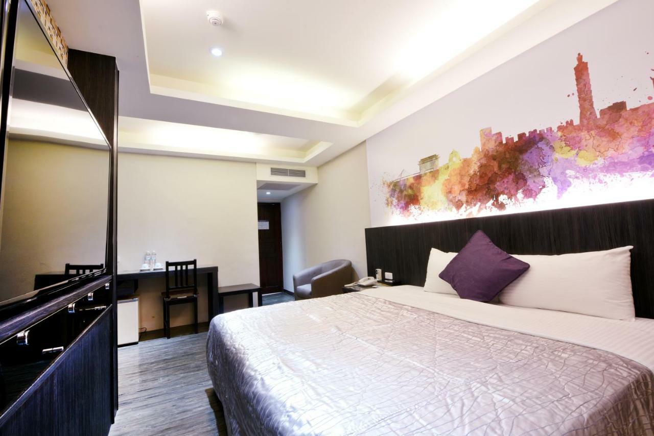 Carnival Motel Taipei Eksteriør bilde
