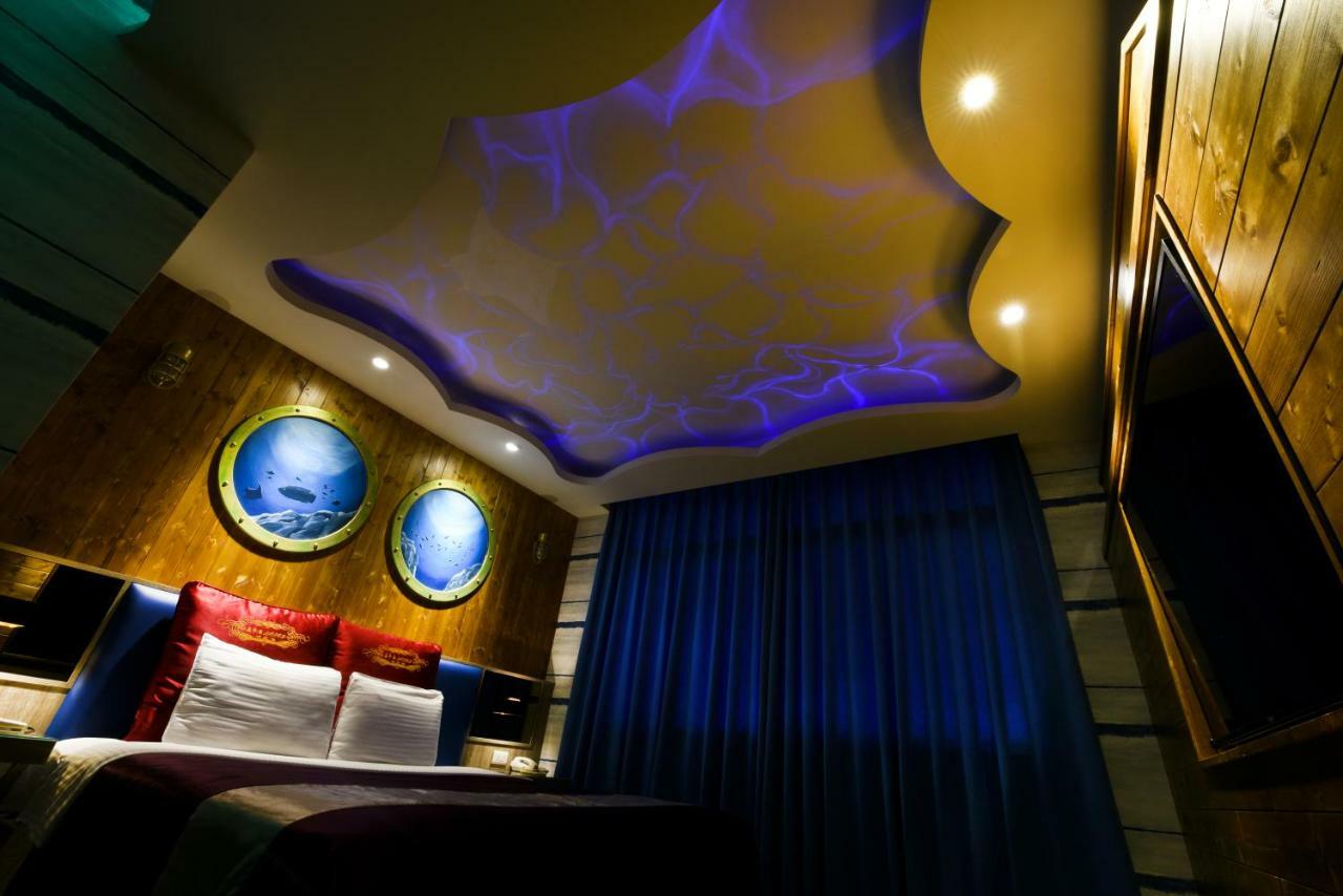 Carnival Motel Taipei Eksteriør bilde